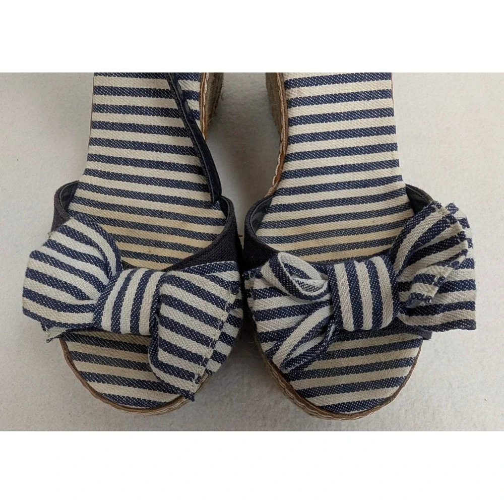 American Eagle Womens 7W Navy Stripe Bow Espadrille Platform Wedge Sandals